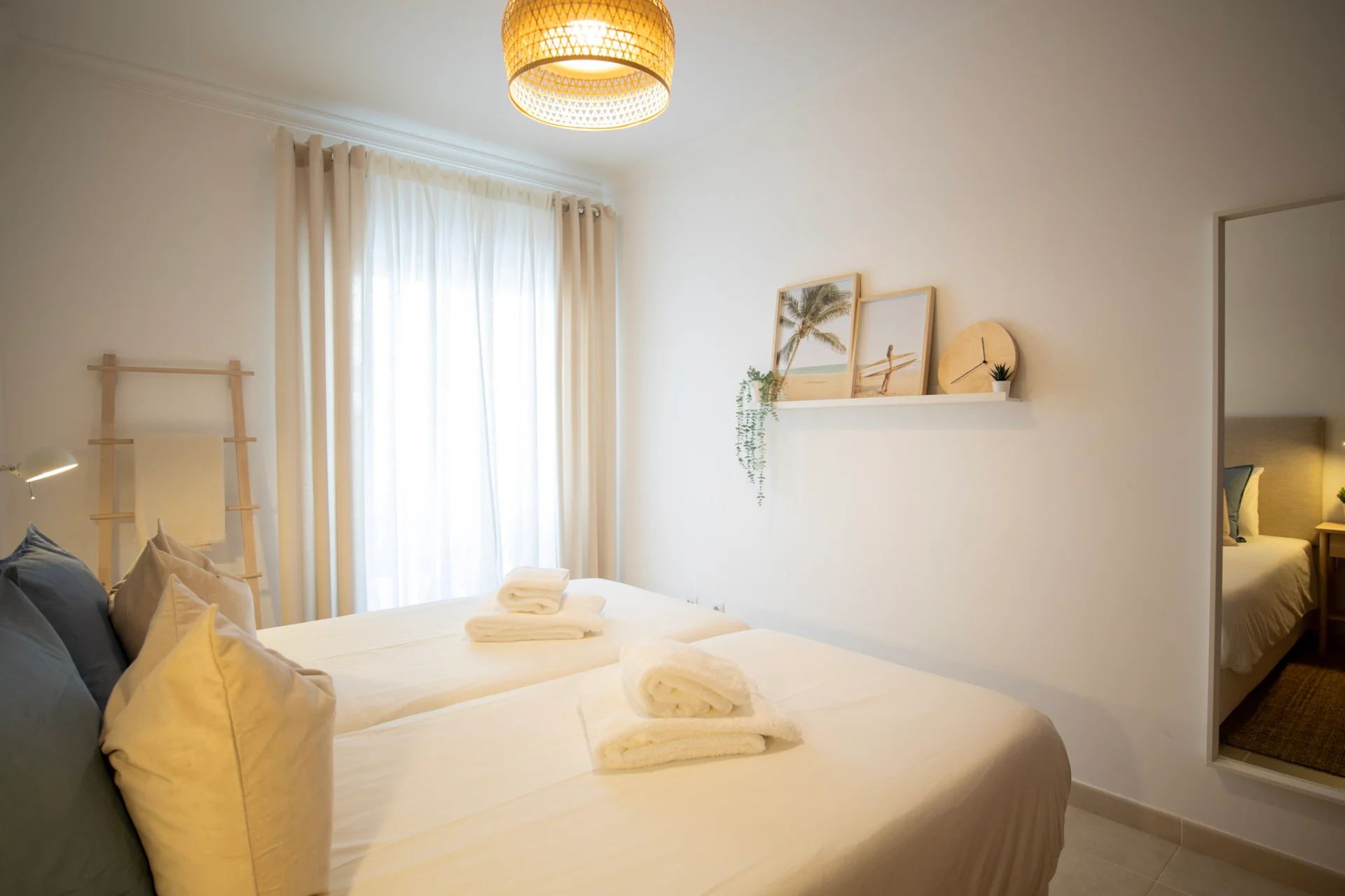 Family & Terrace Hubspot 5