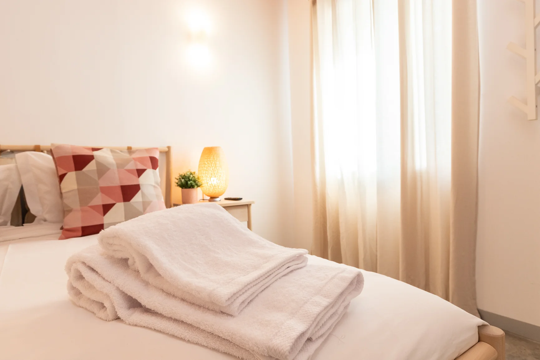 Quarto Queen Amendoeira 5