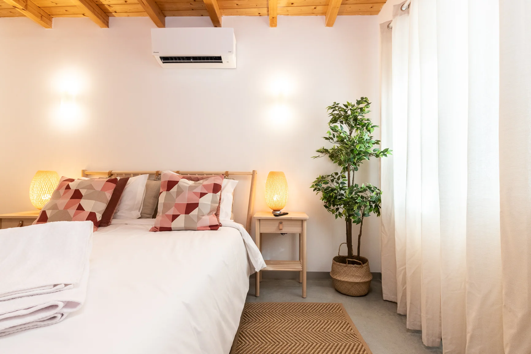 Quarto Queen Figueira 2