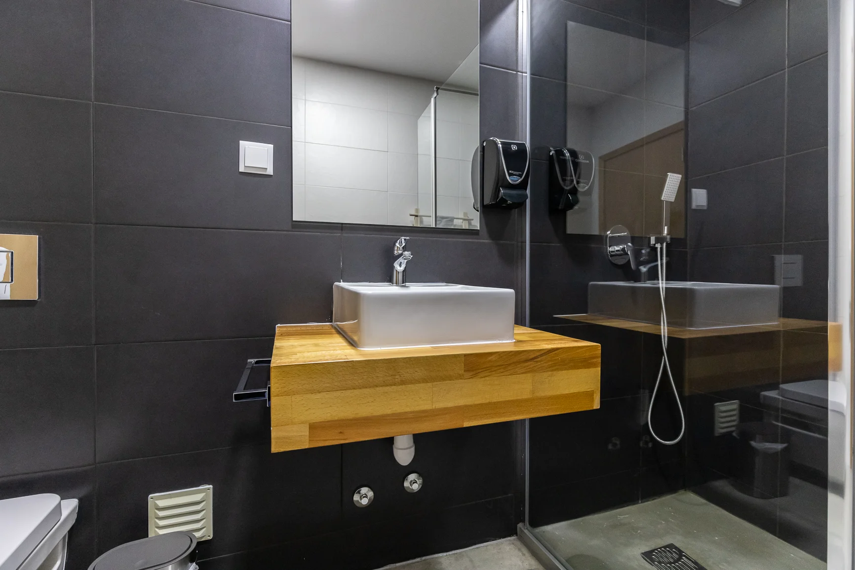 Quarto Queen Figueira